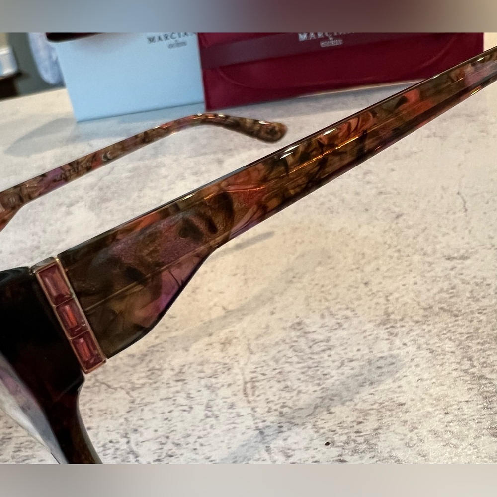 Guess Marciano Cat-Eye Glasses (NWT) - Picture 3 of 10